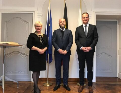 Mme Patricia Creutz-Vilvoye, 1ère Vice-Présidente du Parlement de la Communauté germanophone, l’Ambassadeur Philippe Brandt et le Ministre-Président Oliver Paasch. 