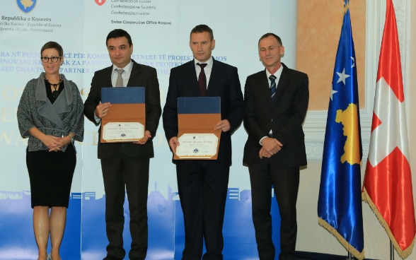Awards ceremony to best performing municipalities