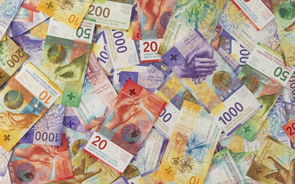 Swiss bank notes