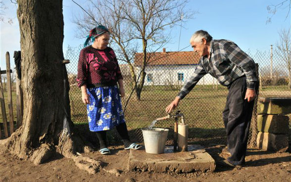 Wasserversorgung in einem ukrainischen Dorf.