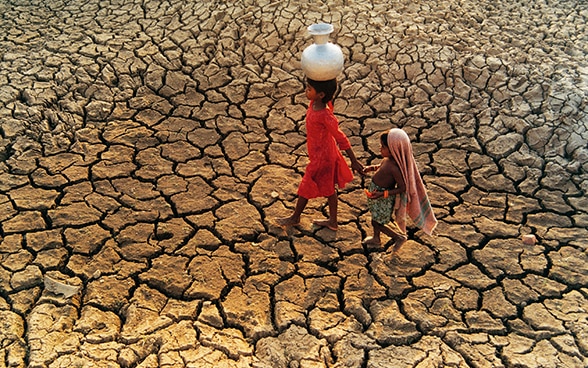 Der Klimawandel droht bis 2030 100 Millionen Menschen in extreme Armut zu stürzen. © A. Ishokon
