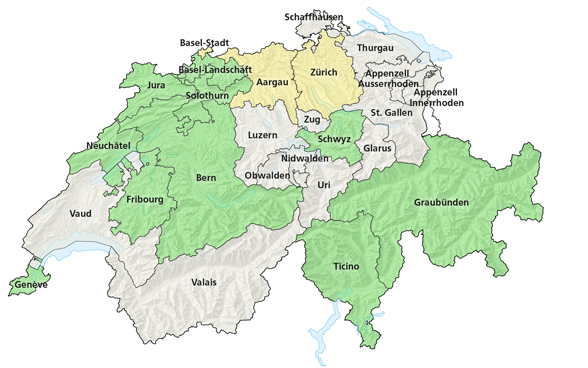 Map of Switzerland indicating in green those cantons that permit Swiss citizens living abroad to participate in their votes and elections: Geneva, Neuchâtel, Fribourg, Bern, Jura, Solothurn, Basel Land, Schwyz, Graubünden, Ticino. The cantons in yellow (Zurich and Basel Stadt) only permit Swiss citizens living abroad to participate in elections to their upper chamber. 