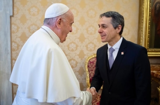 Ignazio Cassis reçu par le pape François au Vatican 