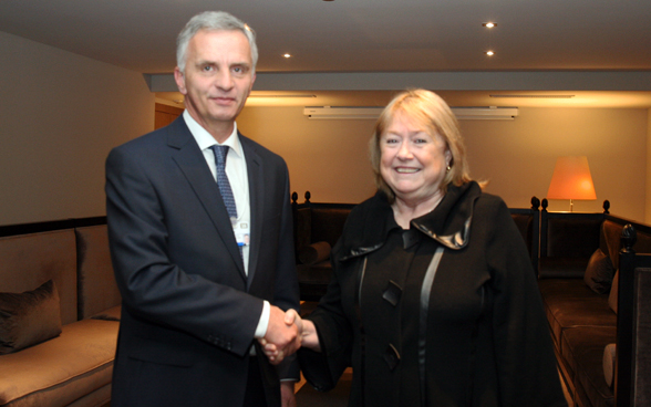 Le Conseiller fédéral Didier Burkhalter et Susana Malcorra, ministre argentine des affaires étrangères. © DFAE