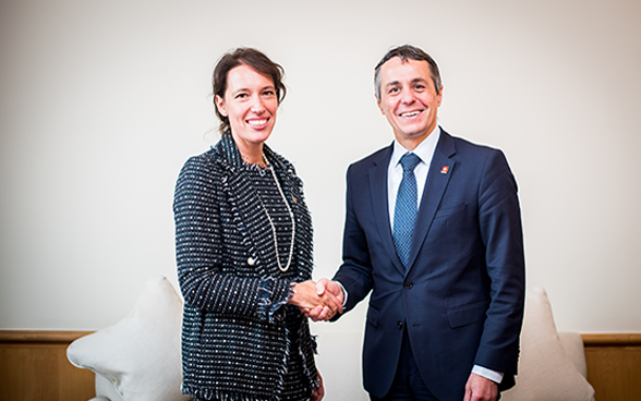 Le chef du DFAE avec la ministre des affaires étrangères du Chili, Carolina Valdivia, 24.04.2019. 