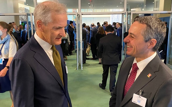 Bundespräsident Ignazio Cassis und norwegische Premierminister Jonas Store in New York.